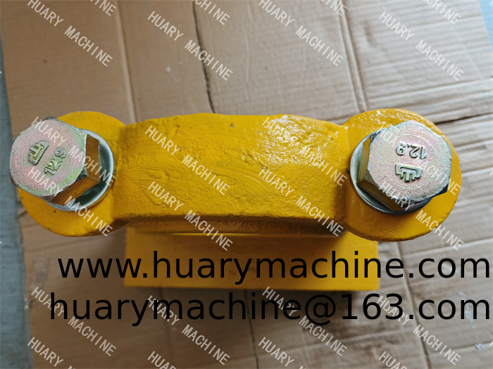 SHANTUI bulldozer spare parts, 150-70-23153 154-70-13214 150-71-31420 bolt , pivot assy